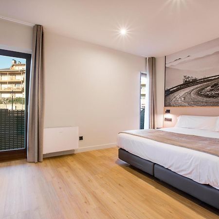 Hotel Llivia Zewnętrze zdjęcie